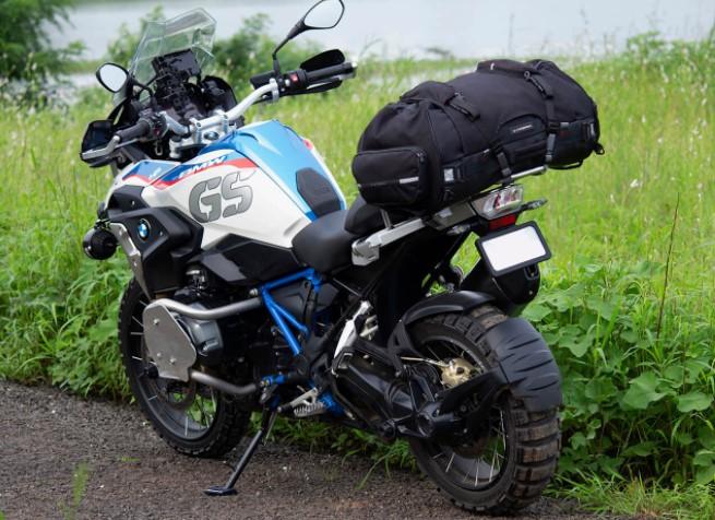 Viaterra Hammerhead Universal Motorcycle Tailbag 75 liters - Image 7